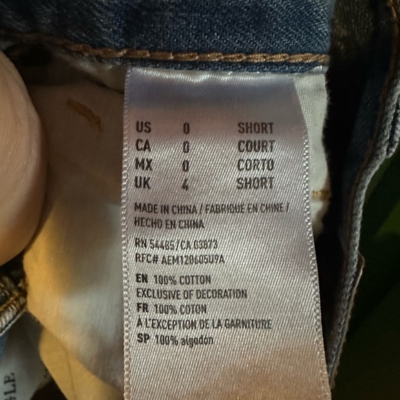 American Eagle Mom Jean, Size 0S - Picture 4 of 5